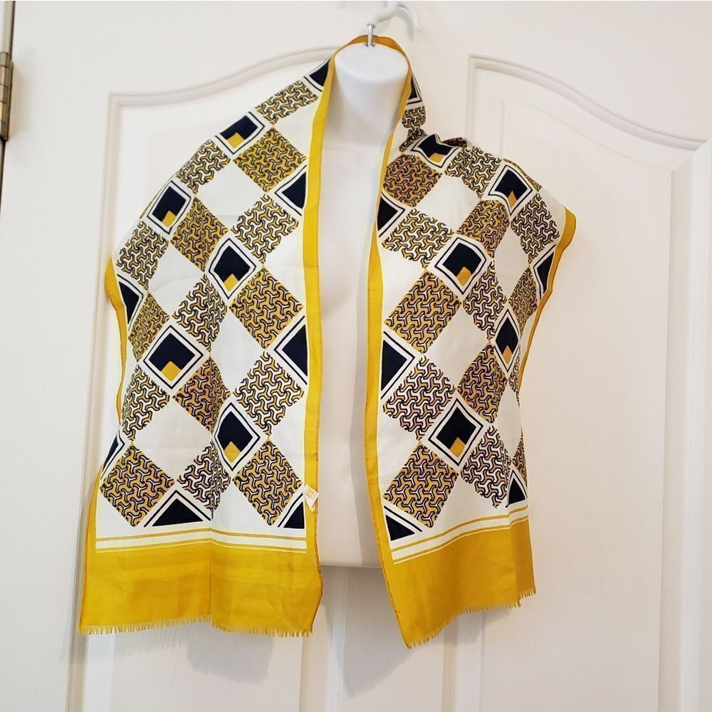 Geometric Yellow and Black Scarf